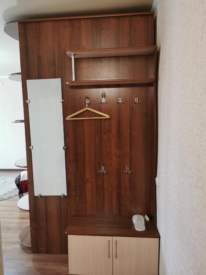 1 Комн Апартаменты В Центре Рядом С Парком Kostanái Exterior foto